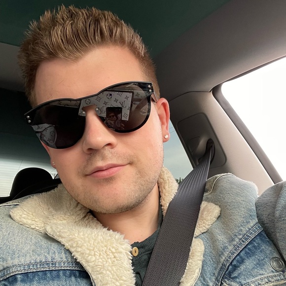 Hi, I’m Adam! 😎 - Picture 4 of 4